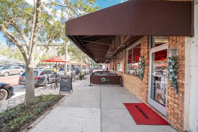 $399,900 | 225 West Seminole Boulevard, Unit 208, Sanford, FL 32771