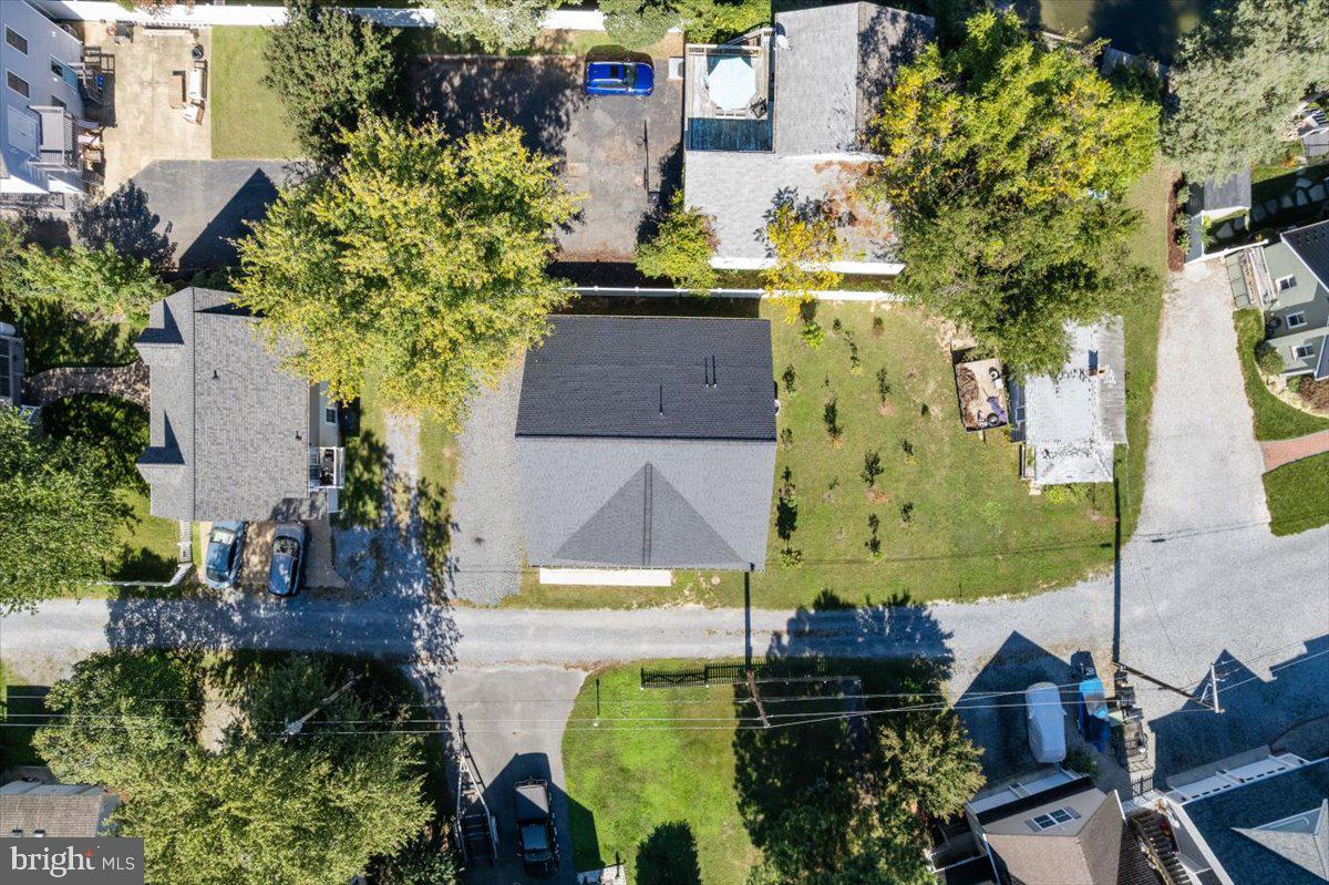 206 Point Lane Solomons, MD 20688 - Photo 37 of 46 Bird's eye. Boundary is 6' to R in planted area
