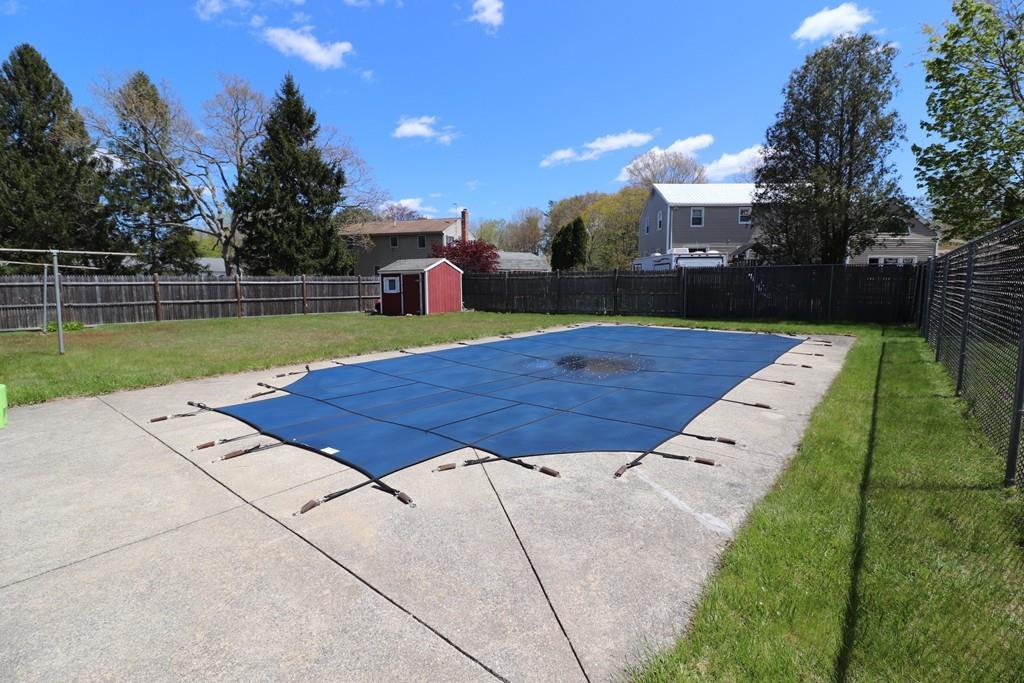 61 Washington Terrace Whitman, MA 02382 - Photo 12 of 25
