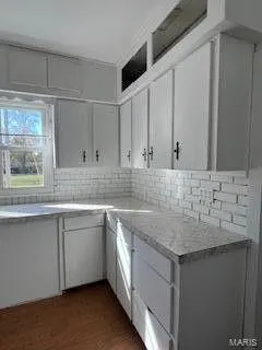 $179,900 | 351 6th Street, Summersville, MO 65571