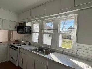 $179,900 | 351 6th Street, Summersville, MO 65571