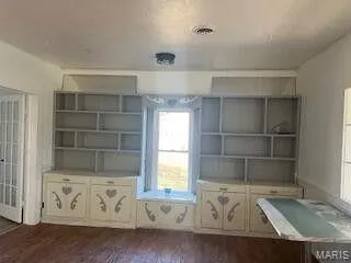 $179,900 | 351 6th Street, Summersville, MO 65571