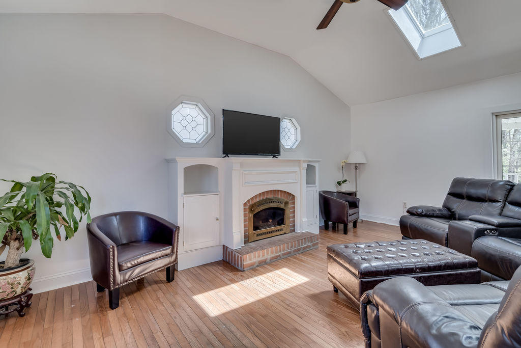 102 Ross Road Old Orchard Beach, ME 04064 - Photo 19 of 39 102 Ross Rd