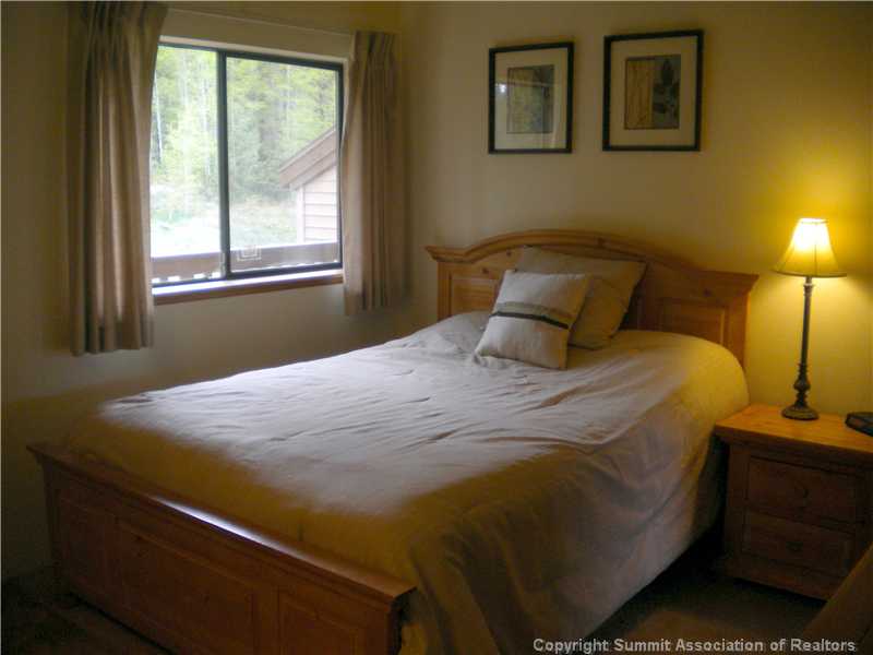 9876 Ryan Gulch Road, Unit 303F Silverthorne, CO 80498 - Photo 9 of 22 Bedroom.