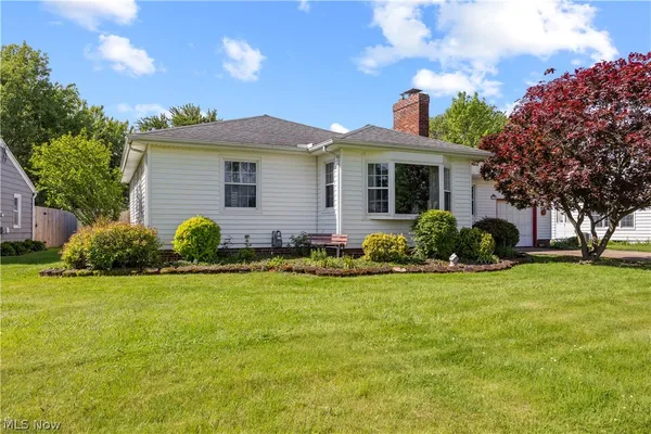 $175,000 | 1739 West 11th Street, Lorain, OH 44052