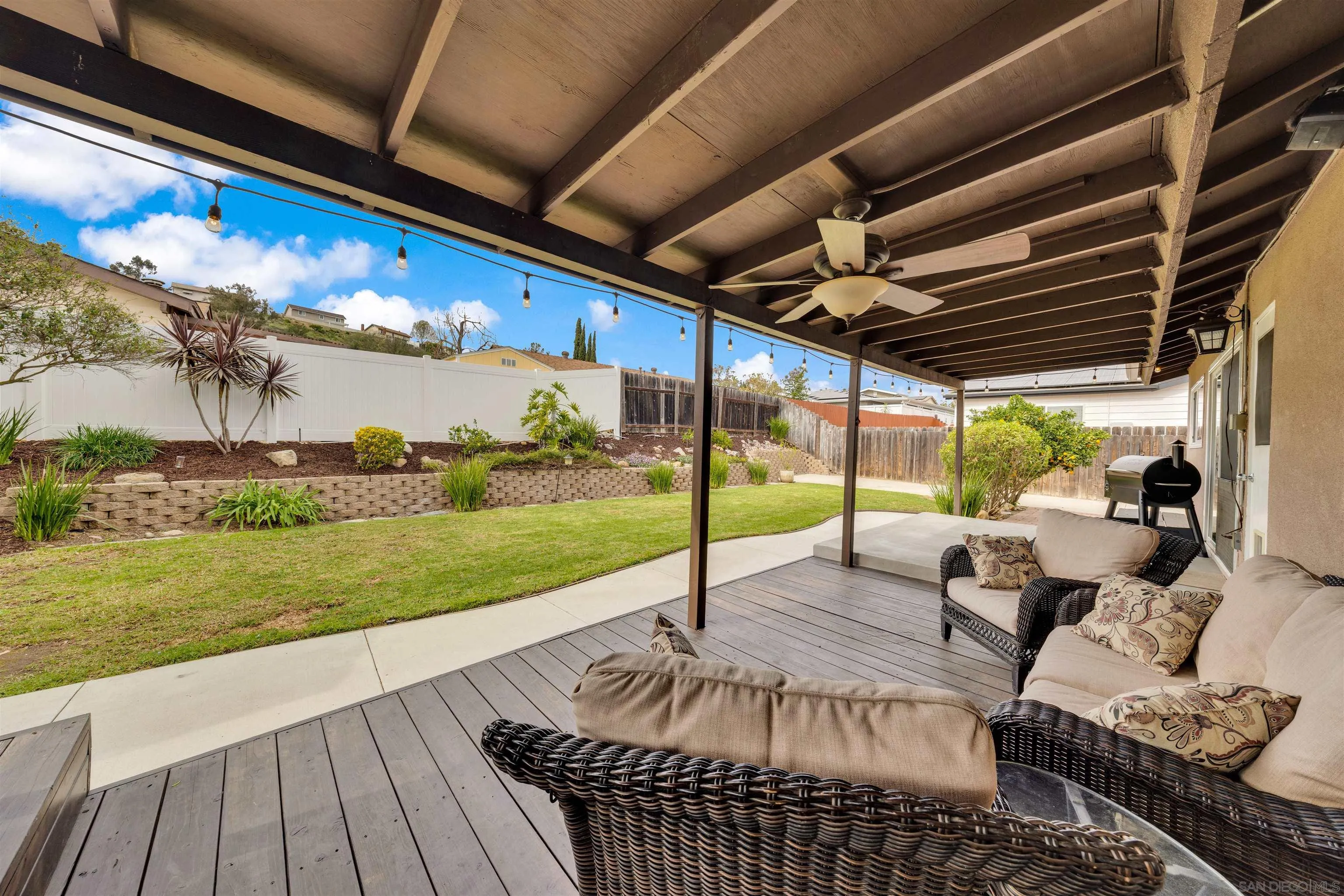 13622 Utopia Road Poway, CA 92064 - Photo 27 of 39 Gallery Image 27
