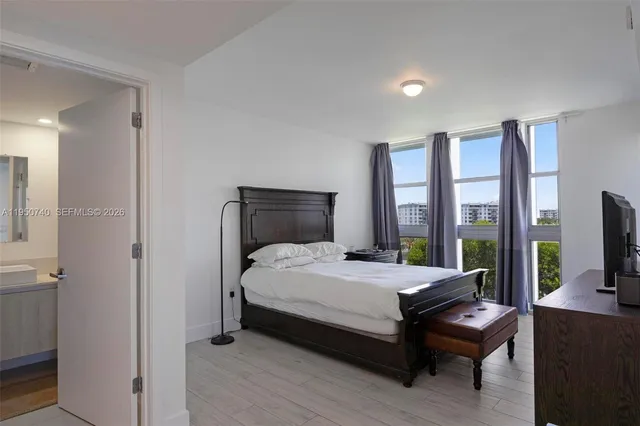 $2,950 | Arch Creek Highlands, North Miami Beach, FL 33181