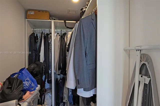 $2,950 | Arch Creek Highlands, North Miami Beach, FL 33181