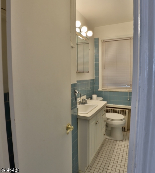 39 Chestnut Street Wallington, NJ 07057 - Photo 10 of 21