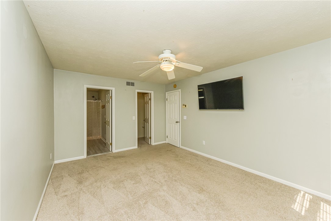 279 MacIntosh Drive Greece, NY 14626 - Photo 22 of 36