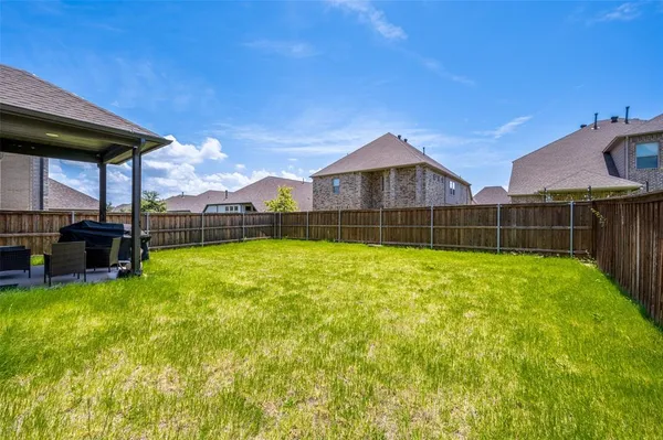 $3,495 | 333 Foxthorne Way, Little Elm, TX 75068