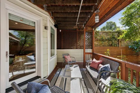 $2,100,000 | 810 Dolores Street, San Francisco, CA 94110