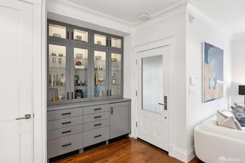 $2,100,000 | 810 Dolores Street, San Francisco, CA 94110