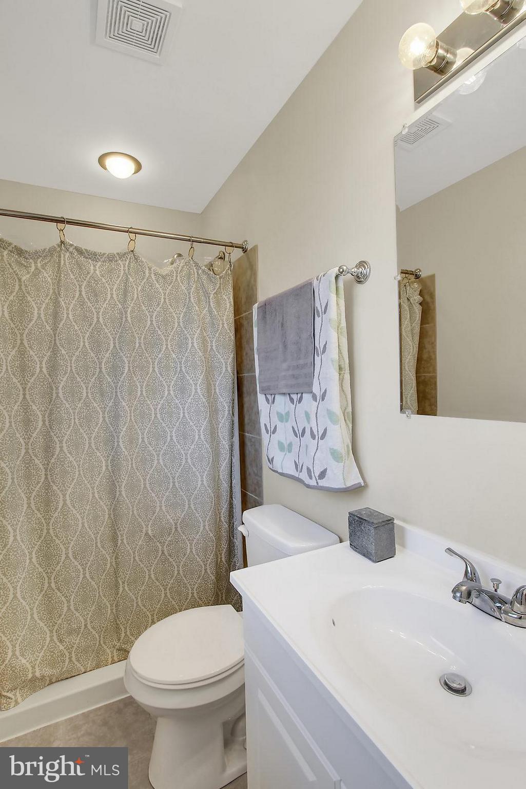 6204 Stevens Forest Road Columbia, MD 21045 - Photo 19 of 30 master bath