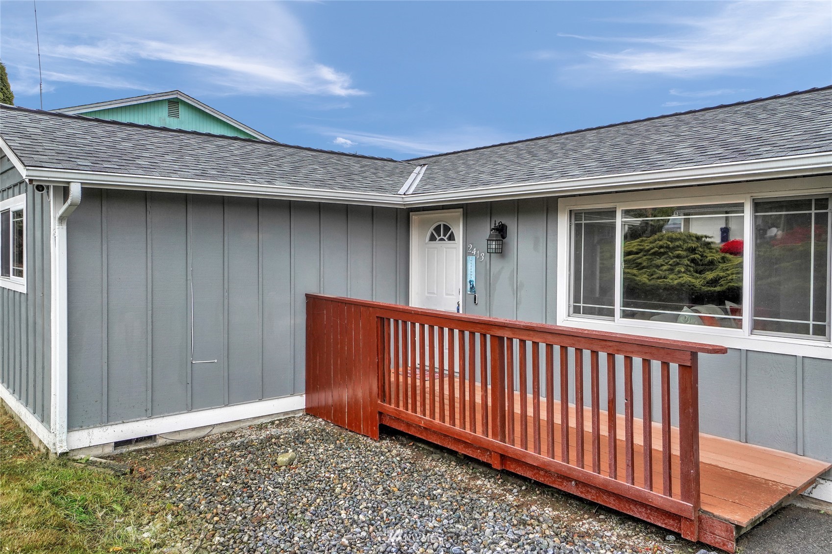 2413 North Laventure Road Mount Vernon, WA 98273 - Photo 3 of 28 Gallery Image 3