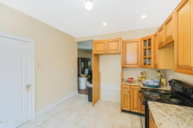 $1,149,000 | 5463-5465 Arthur Kill Road | Tottenville