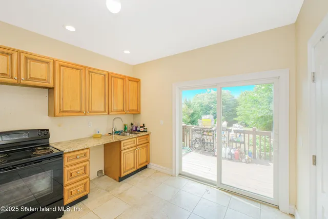 $1,149,000 | 5463-5465 Arthur Kill Road | Tottenville