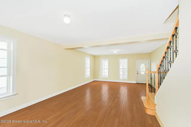 $1,149,000 | 5463-5465 Arthur Kill Road | Tottenville