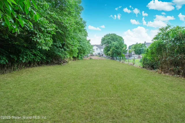 $1,149,000 | 5463-5465 Arthur Kill Road | Tottenville