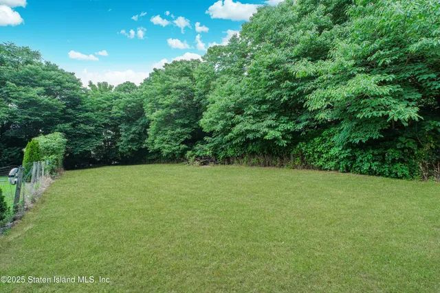 $1,149,000 | 5463-5465 Arthur Kill Road | Tottenville