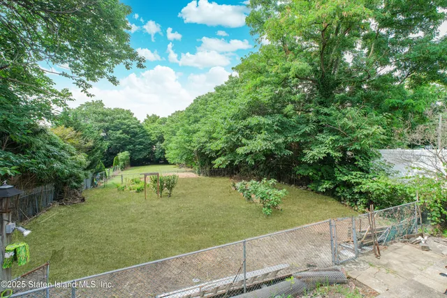 $1,149,000 | 5463-5465 Arthur Kill Road | Tottenville