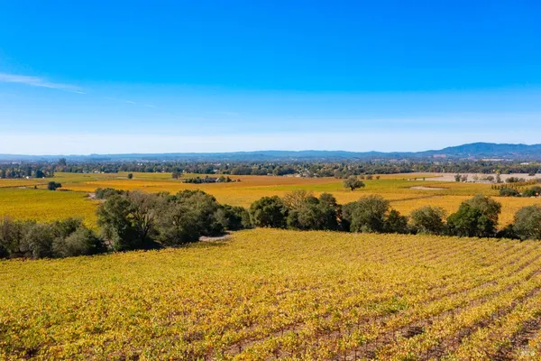 $2,248,800 | 1276 Jensen Lane, Unit LOT 3, Windsor, CA 95492
