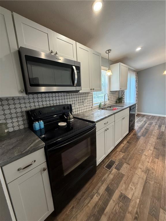 193 Southeast 51 Road Warrensburg, MO 64093 - Photo 11 of 27