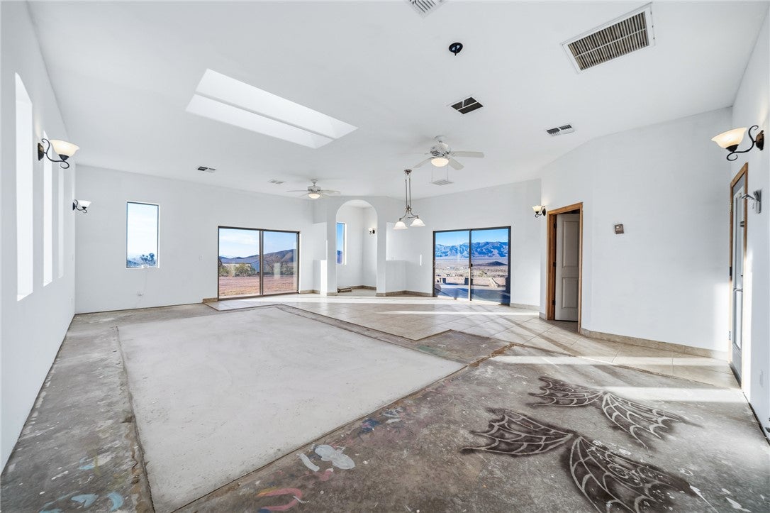 11275 North Benjamin Road Kingman, AZ 86401 - Photo 61 of 99 Gallery Image 61