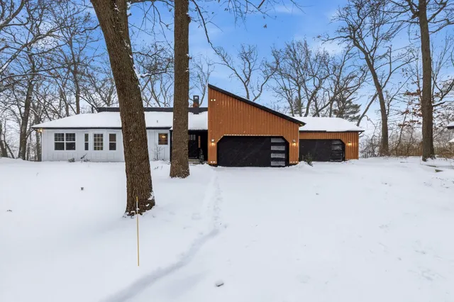 $749,900 | 15060 Mercury Drive, Grand Haven, MI 49417