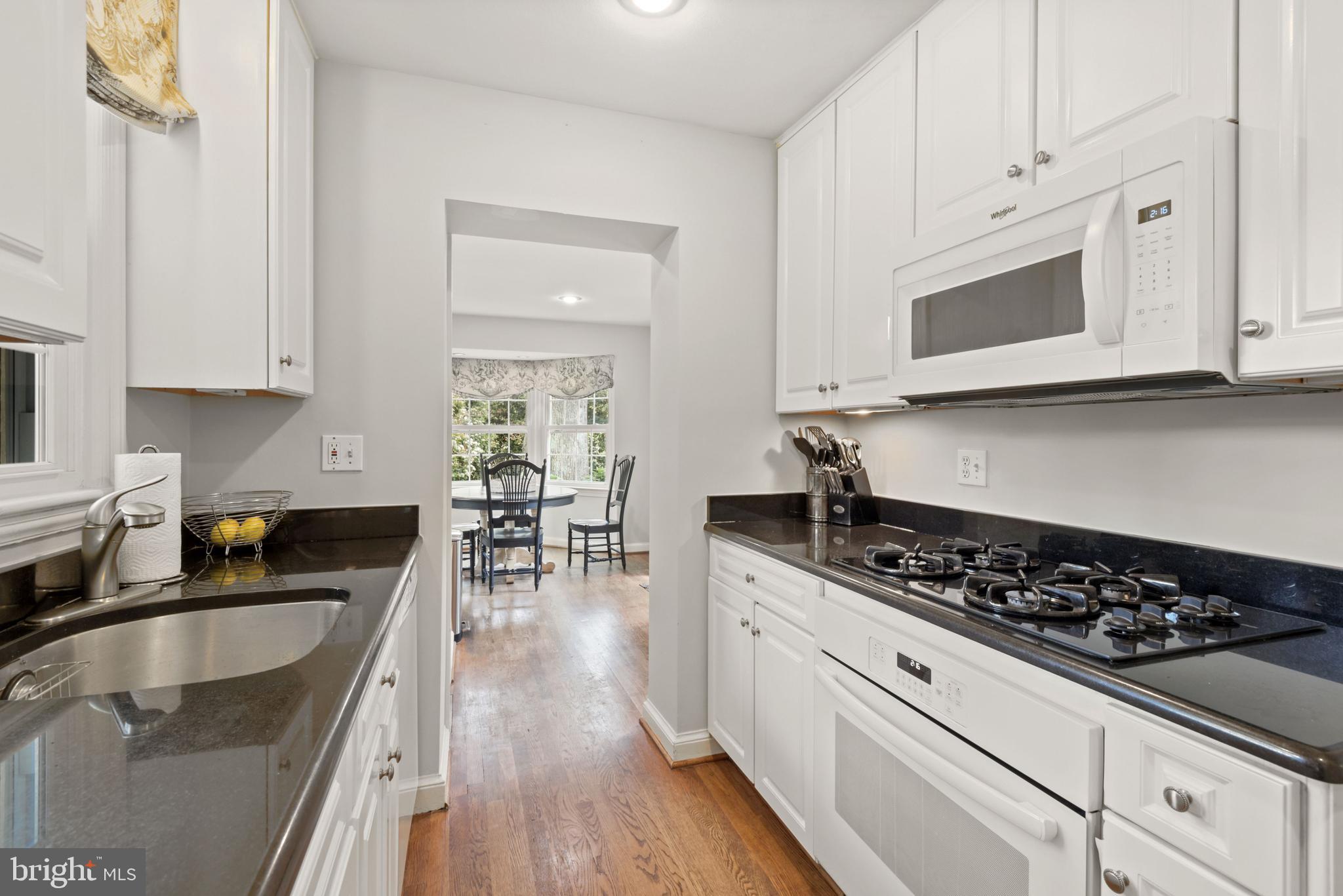 5907 Cranston Road Bethesda, MD 20816 - Photo 16 of 40