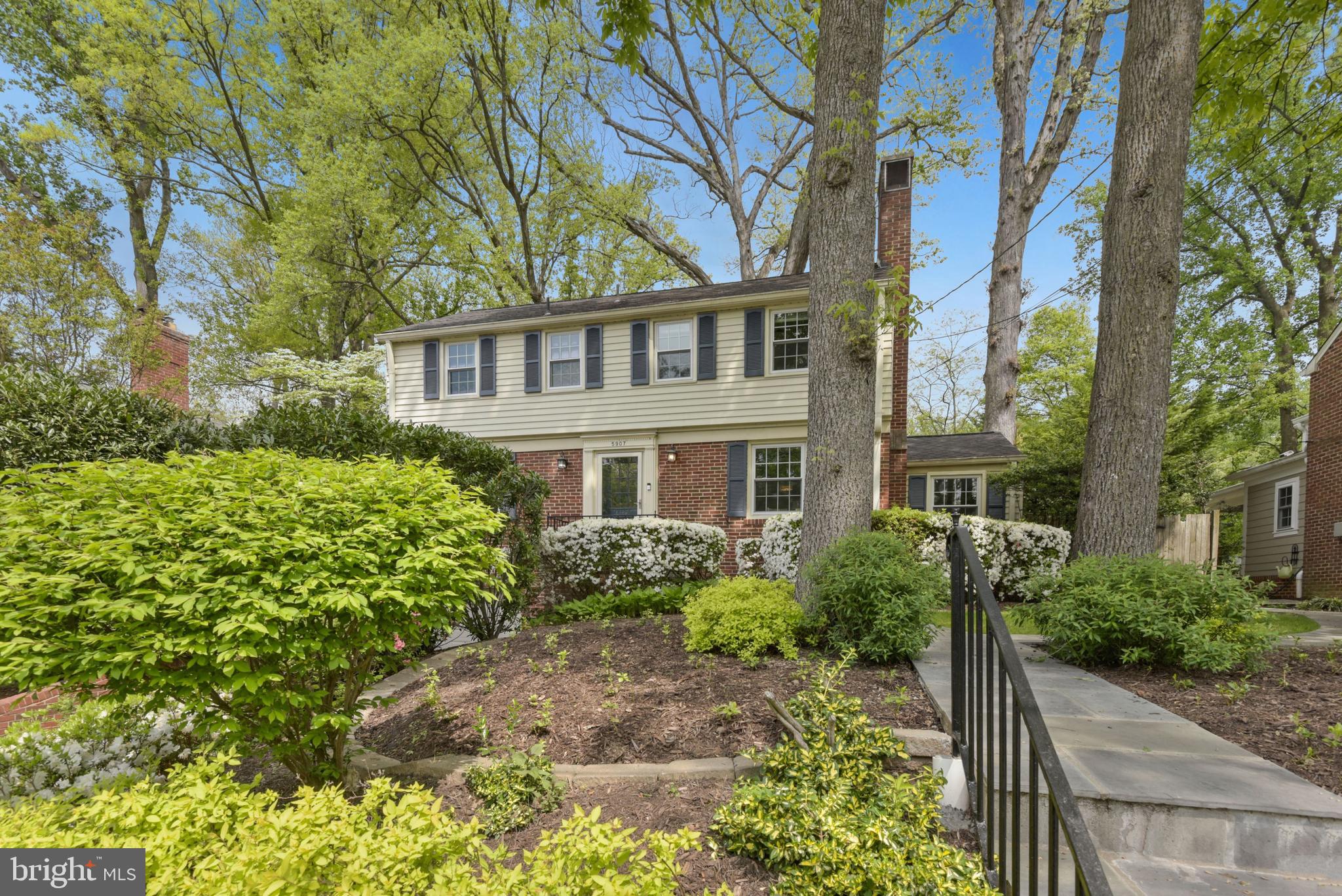 5907 Cranston Road Bethesda, MD 20816 - Photo 3 of 40