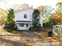 $1,975 | 36 Wedgewood Drive, Coram, NY 11727