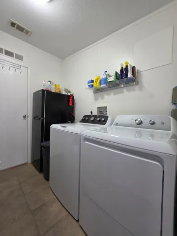 $155,000 | 6469 Cypress Lane, Lantana, FL 33462