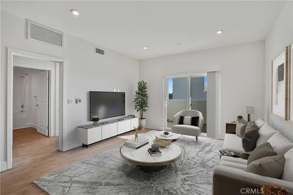 $2,667 | 8750 Sepulveda Boulevard, Unit 405, North Hills, CA 91343