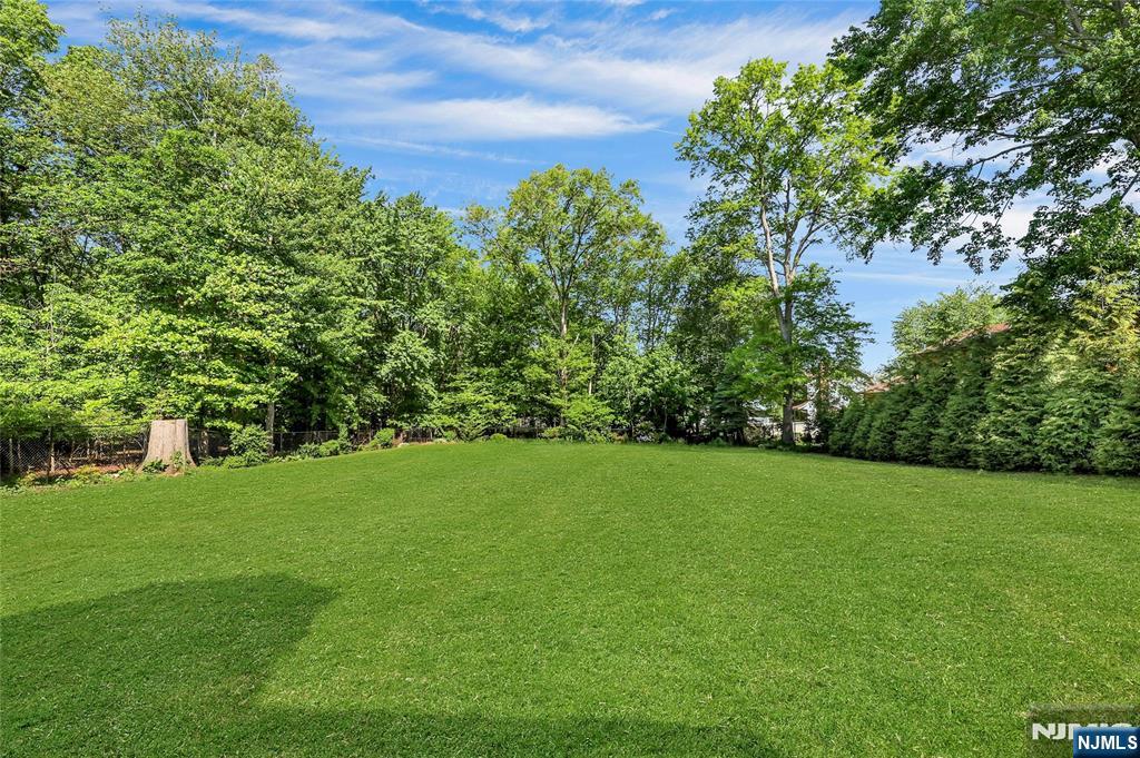 497 Tappan Road Norwood, NJ 07648 - Photo 33 of 33