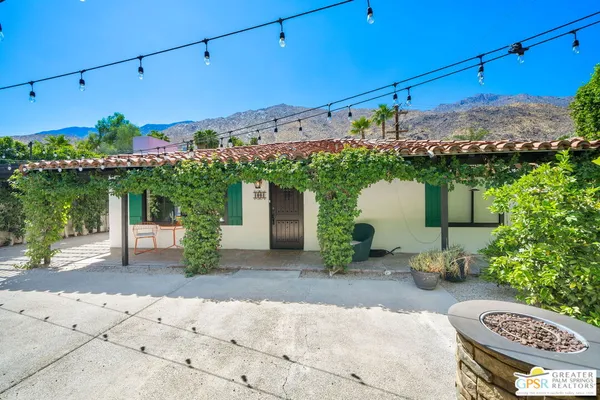 $5,990 | 1861 South Palm Canyon Drive, Palm Springs, CA 92264