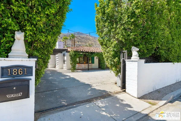 $5,990 | 1861 South Palm Canyon Drive, Palm Springs, CA 92264