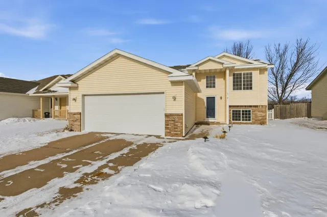 $289,900 | 6743 Black Spruce Street, St. Cloud, MN 56303
