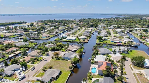 $169,000 | 4425 North Gulf Circle, North Fort Myers, FL 33903