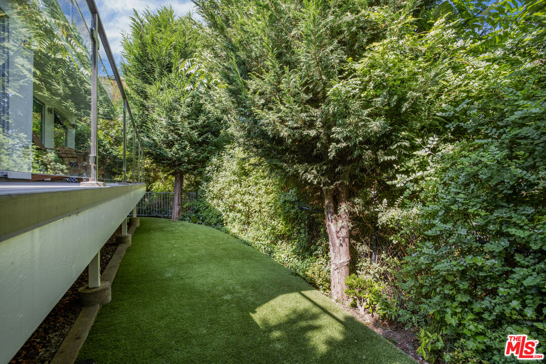 279 Mabery Road Santa Monica, CA 90402 - Photo 16 of 36