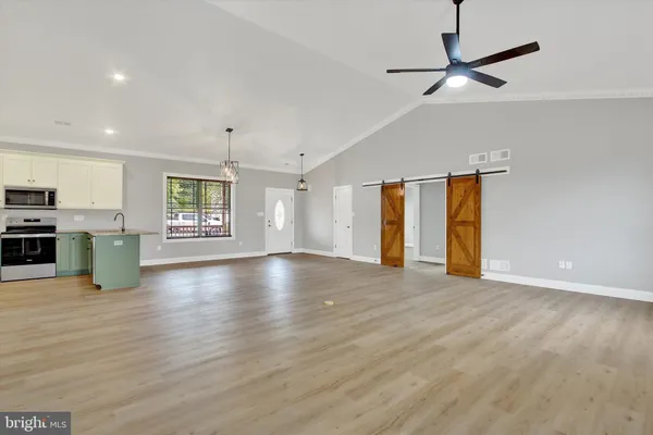 $419,900 | 13189 Seneca Drive, Waynesboro, PA 17268