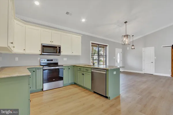 $419,900 | 13189 Seneca Drive, Waynesboro, PA 17268