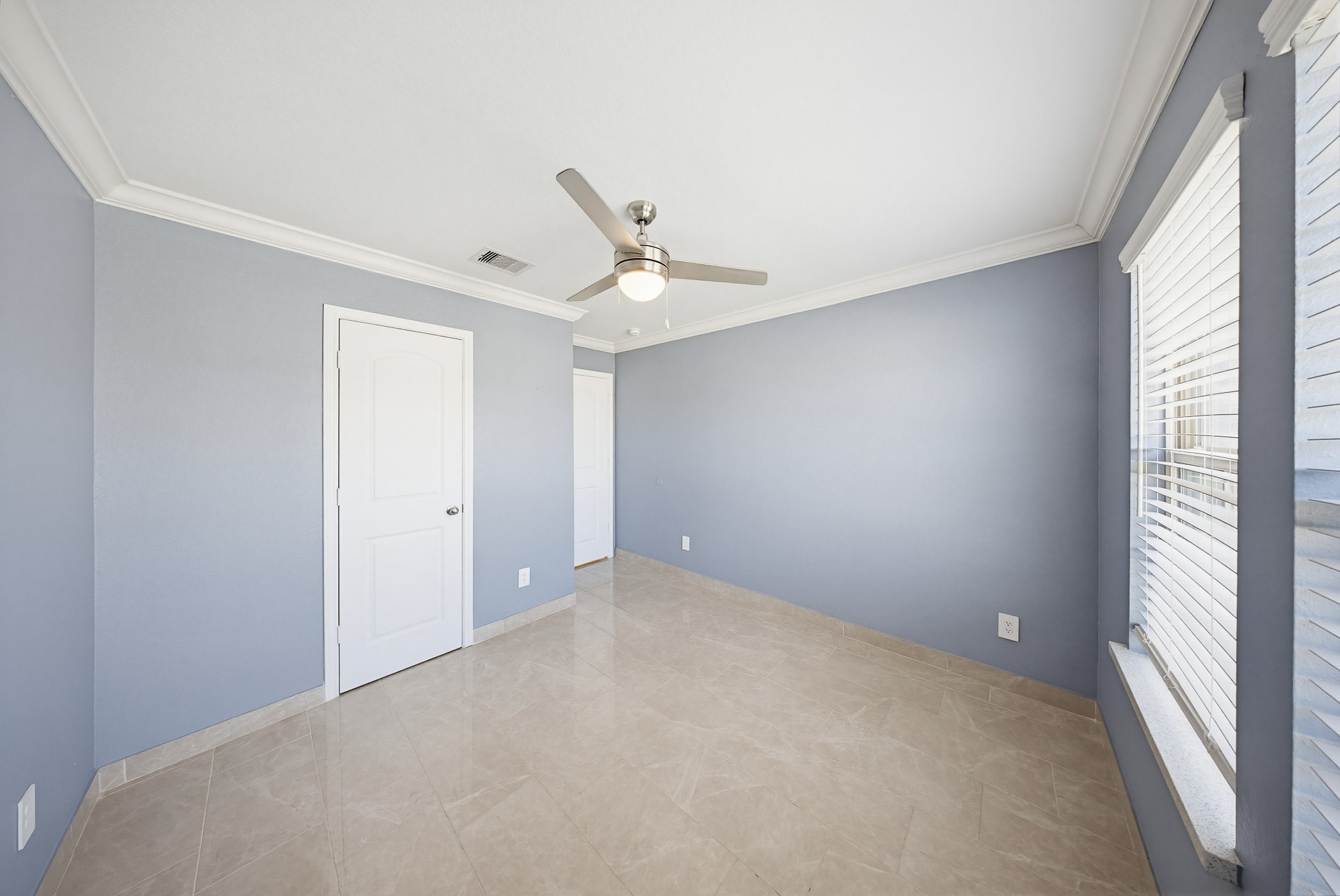 23210 Barberry Crk Trail Spring, TX 77373 - Photo 9 of 33 a view of an empty room with a window