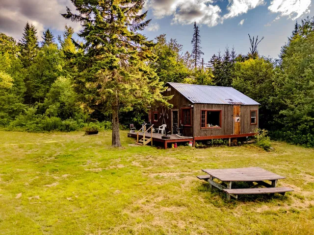 $139,000 | 283 Ole Ray Road, Walden, VT 05843