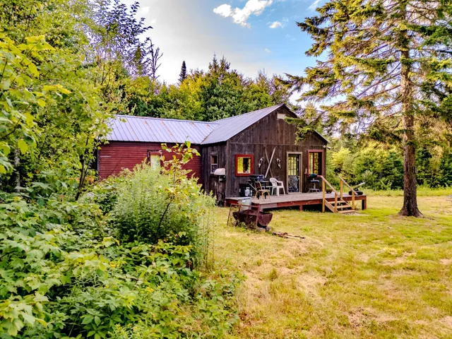$139,000 | 283 Ole Ray Road, Walden, VT 05843