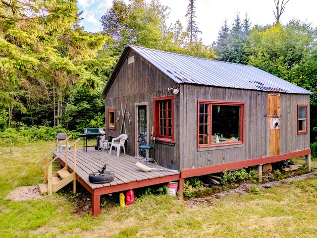 $139,000 | 283 Ole Ray Road, Walden, VT 05843