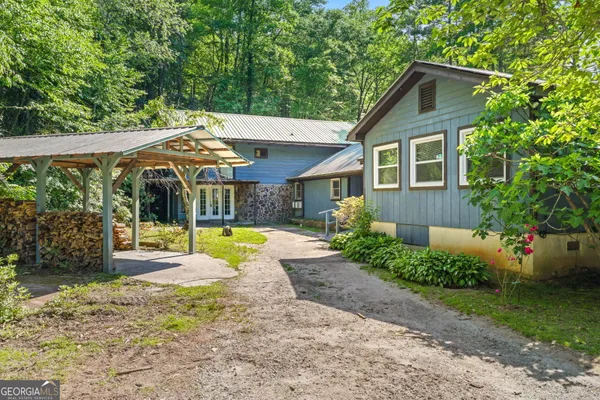 $699,000 | 544 Darnell Creek Road, Rabun Gap, GA 30568