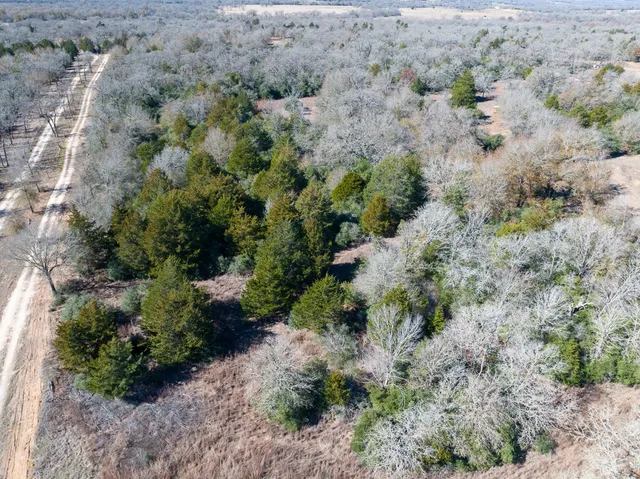 $200,000 | 302 County Road 302, Rockdale, TX 76567