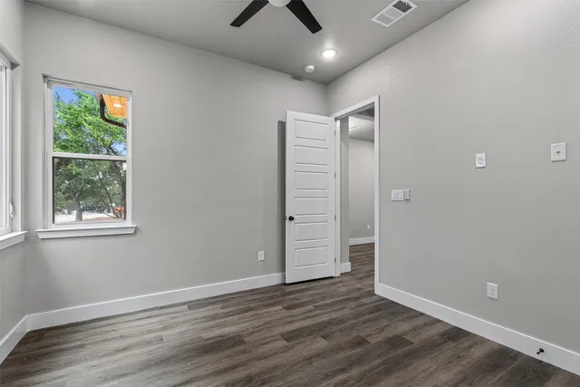 $1,995 | 22010 Redbird Drive, Lago Vista, TX 78645