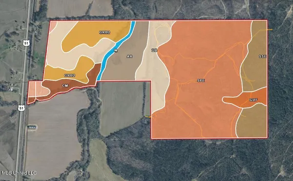 $725,000 | 51 U Highway South, Duck Hill, MS 38925